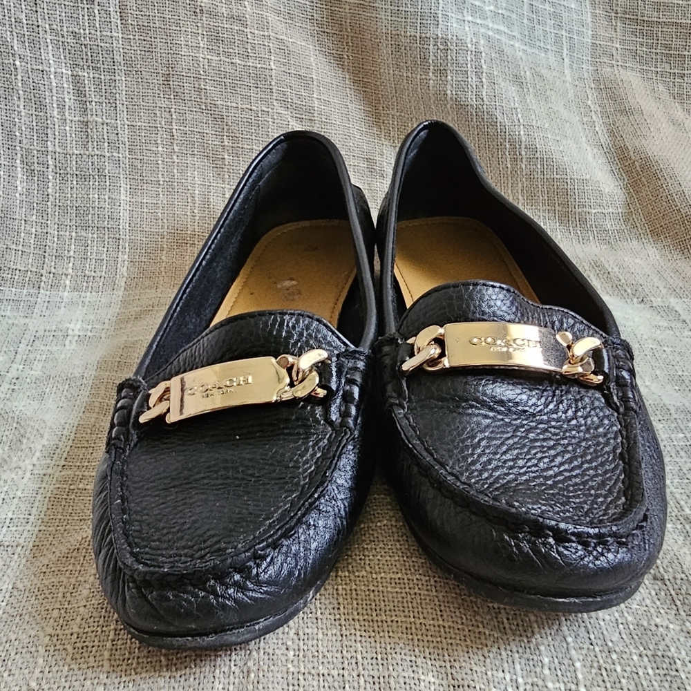 Coach Mobwife Office Siren Operacore Poetcore Classic Black Leather Loafers